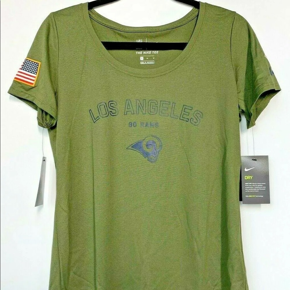 Los Angeles Rams Team Apparel Shirt. Woman’s sz M